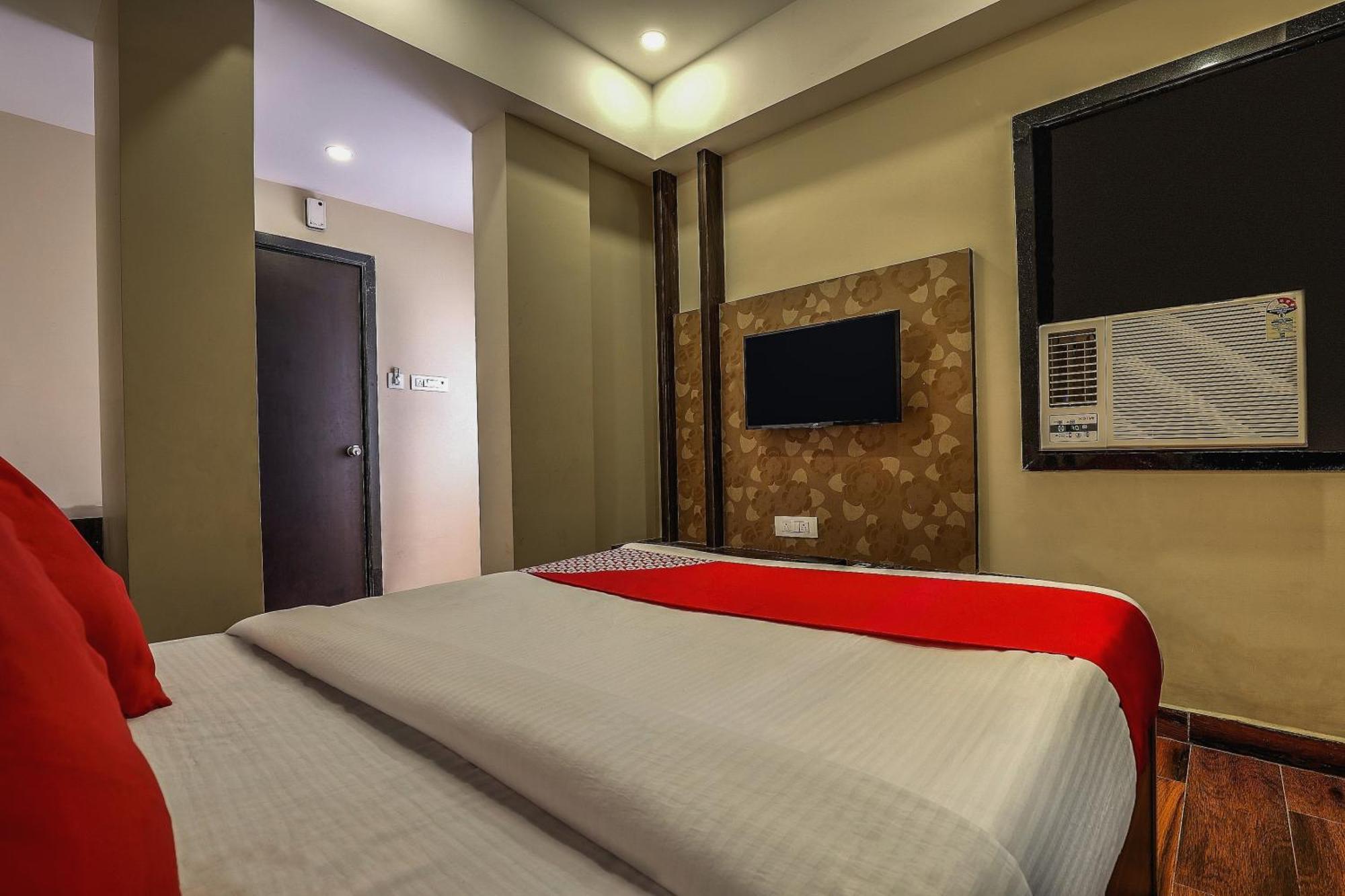 Capital O Sky Grand Hotell Hyderabad Eksteriør bilde